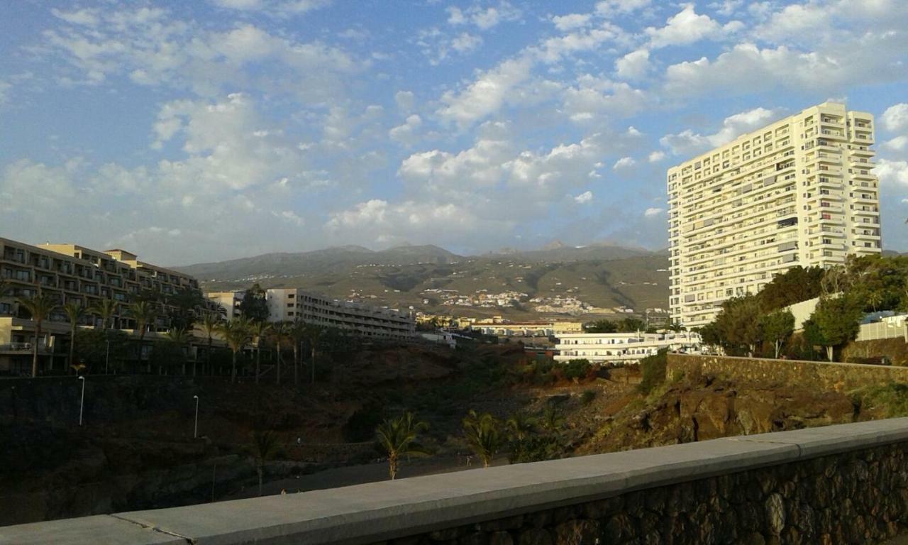 Adeje300, Playa Paraíso Exterior foto